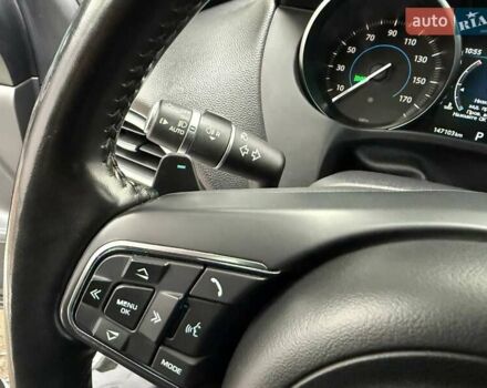 Сірий Ягуар Ф-Пейс, об'ємом двигуна 3 л та пробігом 147 тис. км за 22990 $, фото 19 на Automoto.ua