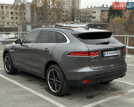 Сірий Ягуар Ф-Пейс, об'ємом двигуна 3 л та пробігом 108 тис. км за 19999 $, фото 10 на Automoto.ua