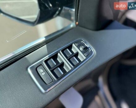 Ягуар Ф-Пейс 2017 у Києві на Automoto.ua Сірий Ягуар Ф-Пейс, об'ємом двигуна 2 л та пробігом 62 тис. км за 26990 $, фото 15 на Automoto.ua