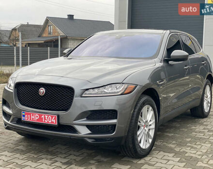 Сірий Ягуар Ф-Пейс, об'ємом двигуна 2 л та пробігом 171 тис. км за 17999 $, фото 5 на Automoto.ua