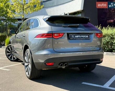 Ягуар Ф-Пейс 2017 у Києві на Automoto.ua Сірий Ягуар Ф-Пейс, об'ємом двигуна 2 л та пробігом 62 тис. км за 26990 $, фото 7 на Automoto.ua