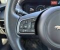 Сірий Ягуар Ф-Пейс, об'ємом двигуна 2 л та пробігом 60 тис. км за 28490 $, фото 21 на Automoto.ua