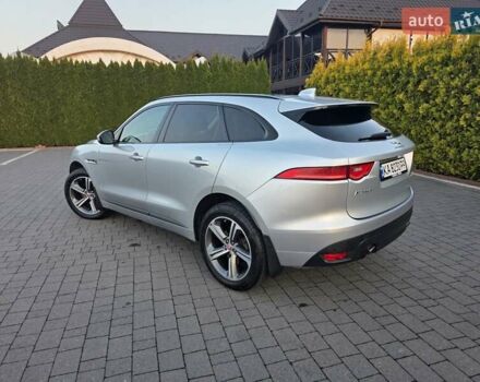 Серый Ягуар Ф-Пейс, объемом двигателя 2 л и пробегом 178 тыс. км за 22500 $, фото 8 на Automoto.ua
