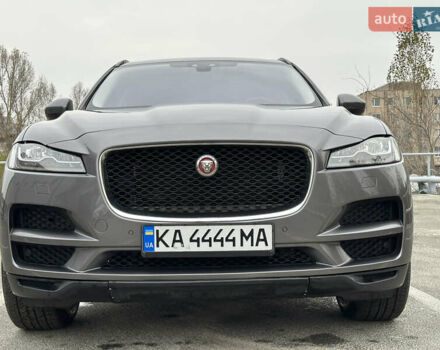 Сірий Ягуар Ф-Пейс, об'ємом двигуна 3 л та пробігом 108 тис. км за 19999 $, фото 2 на Automoto.ua