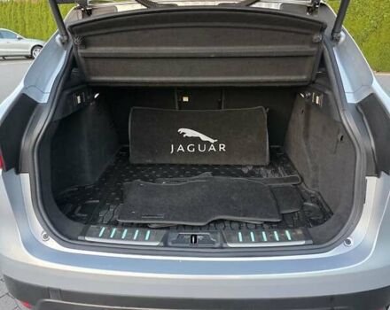 Серый Ягуар Ф-Пейс, объемом двигателя 2 л и пробегом 178 тыс. км за 22500 $, фото 31 на Automoto.ua