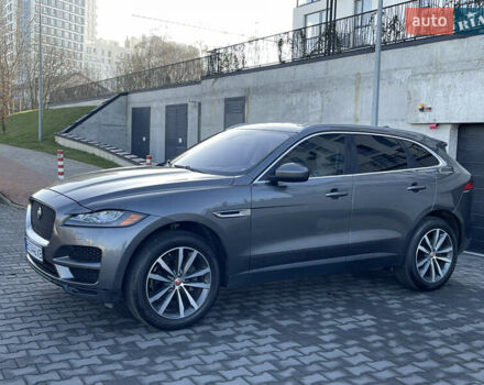 Сірий Ягуар Ф-Пейс, об'ємом двигуна 2 л та пробігом 108 тис. км за 24500 $, фото 2 на Automoto.ua