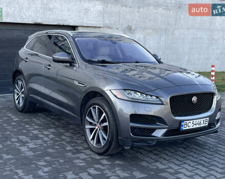 Сірий Ягуар Ф-Пейс, об'ємом двигуна 2 л та пробігом 108 тис. км за 24500 $, фото 4 на Automoto.ua