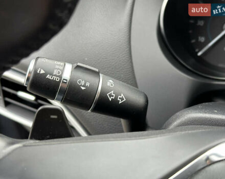 Серый Ягуар Ф-Пейс, объемом двигателя 3 л и пробегом 109 тыс. км за 20990 $, фото 28 на Automoto.ua