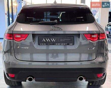 Серый Ягуар Ф-Пейс, объемом двигателя 3 л и пробегом 161 тыс. км за 27900 $, фото 15 на Automoto.ua
