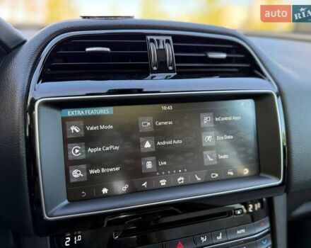 Ягуар Ф-Пейс 2017 у Києві на Automoto.ua Сірий Ягуар Ф-Пейс, об'ємом двигуна 2 л та пробігом 62 тис. км за 26990 $, фото 26 на Automoto.ua