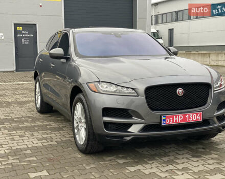Сірий Ягуар Ф-Пейс, об'ємом двигуна 2 л та пробігом 171 тис. км за 17999 $, фото 6 на Automoto.ua
