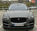 Сірий Ягуар Ф-Пейс, об'ємом двигуна 3 л та пробігом 108 тис. км за 19999 $, фото 1 на Automoto.ua