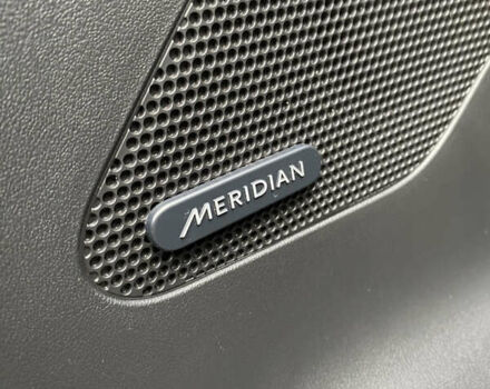 Сірий Ягуар Ф-Пейс, об'ємом двигуна 2 л та пробігом 171 тис. км за 17999 $, фото 30 на Automoto.ua