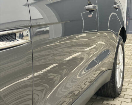 Сірий Ягуар Ф-Пейс, об'ємом двигуна 2 л та пробігом 171 тис. км за 17999 $, фото 25 на Automoto.ua