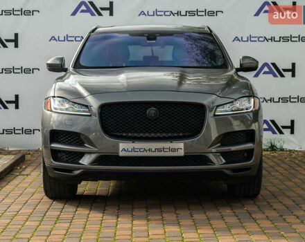 Сірий Ягуар Ф-Пейс, об'ємом двигуна 2 л та пробігом 58 тис. км за 27500 $, фото 2 на Automoto.ua