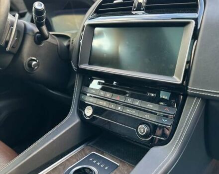 Ягуар Ф-Пейс 2018 у Южноукраинске на Automoto.ua Сірий Ягуар Ф-Пейс, об'ємом двигуна 3 л та пробігом 107 тис. км за 39500 $, фото 40 на Automoto.ua