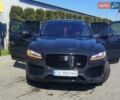 Серый Ягуар Ф-Пейс, объемом двигателя 3 л и пробегом 163 тыс. км за 30000 $, фото 16 на Automoto.ua