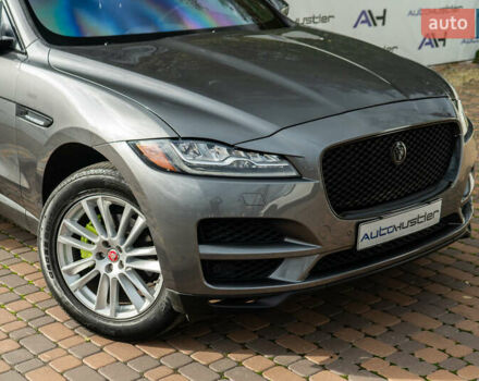 Сірий Ягуар Ф-Пейс, об'ємом двигуна 2 л та пробігом 58 тис. км за 27500 $, фото 6 на Automoto.ua