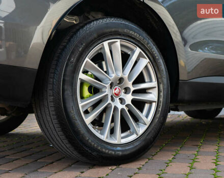 Сірий Ягуар Ф-Пейс, об'ємом двигуна 2 л та пробігом 58 тис. км за 27500 $, фото 20 на Automoto.ua