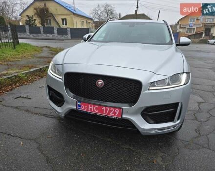Серый Ягуар Ф-Пейс, объемом двигателя 2 л и пробегом 101 тыс. км за 25900 $, фото 14 на Automoto.ua