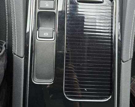 Серый Ягуар Ф-Пейс, объемом двигателя 2 л и пробегом 101 тыс. км за 25900 $, фото 49 на Automoto.ua