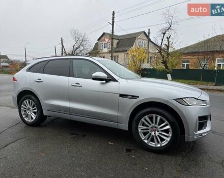 Серый Ягуар Ф-Пейс, объемом двигателя 2 л и пробегом 101 тыс. км за 25900 $, фото 13 на Automoto.ua