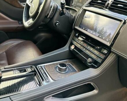 Ягуар Ф-Пейс 2018 у Южноукраинске на Automoto.ua Сірий Ягуар Ф-Пейс, об'ємом двигуна 3 л та пробігом 107 тис. км за 39500 $, фото 48 на Automoto.ua