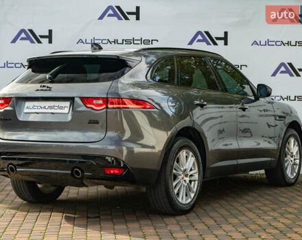 Сірий Ягуар Ф-Пейс, об'ємом двигуна 2 л та пробігом 58 тис. км за 27500 $, фото 15 на Automoto.ua