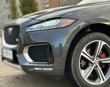 Ягуар Ф-Пейс 2018 у Южноукраинске на Automoto.ua Сірий Ягуар Ф-Пейс, об'ємом двигуна 3 л та пробігом 107 тис. км за 39500 $, фото 3 на Automoto.ua