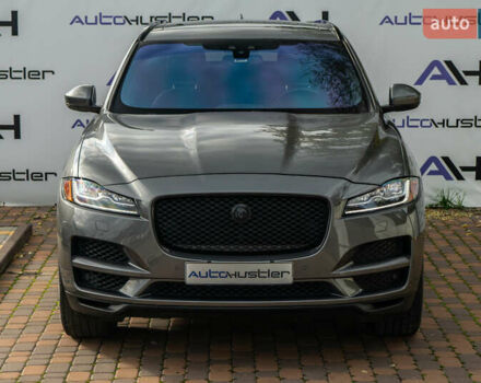 Сірий Ягуар Ф-Пейс, об'ємом двигуна 2 л та пробігом 58 тис. км за 27500 $, фото 3 на Automoto.ua
