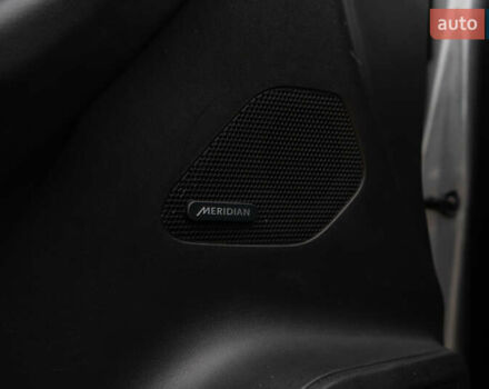 Сірий Ягуар Ф-Пейс, об'ємом двигуна 2 л та пробігом 58 тис. км за 27500 $, фото 43 на Automoto.ua