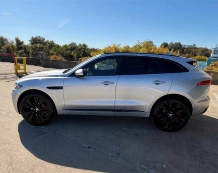 Сірий Ягуар Ф-Пейс, об'ємом двигуна 3 л та пробігом 45 тис. км за 5200 $, фото 3 на Automoto.ua