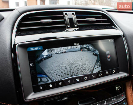 Сірий Ягуар Ф-Пейс, об'ємом двигуна 5 л та пробігом 28 тис. км за 55000 $, фото 95 на Automoto.ua