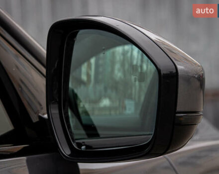 Сірий Ягуар Ф-Пейс, об'ємом двигуна 5 л та пробігом 28 тис. км за 55000 $, фото 25 на Automoto.ua