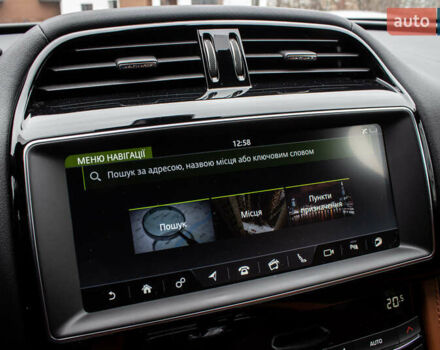 Сірий Ягуар Ф-Пейс, об'ємом двигуна 5 л та пробігом 28 тис. км за 55000 $, фото 97 на Automoto.ua