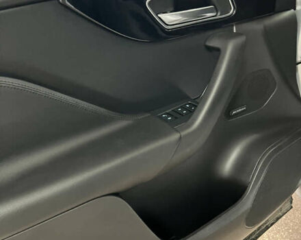 Сірий Ягуар Ф-Пейс, об'ємом двигуна 2 л та пробігом 73 тис. км за 25590 $, фото 22 на Automoto.ua