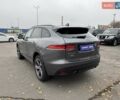 Серый Ягуар Ф-Пейс, объемом двигателя 2 л и пробегом 92 тыс. км за 28500 $, фото 6 на Automoto.ua