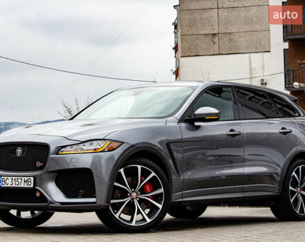 Сірий Ягуар Ф-Пейс, об'ємом двигуна 5 л та пробігом 28 тис. км за 55000 $, фото 17 на Automoto.ua
