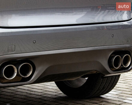 Сірий Ягуар Ф-Пейс, об'ємом двигуна 5 л та пробігом 28 тис. км за 55000 $, фото 31 на Automoto.ua