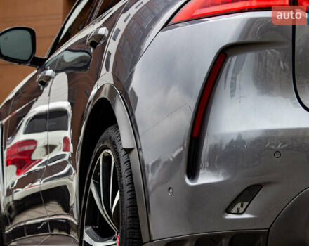 Сірий Ягуар Ф-Пейс, об'ємом двигуна 5 л та пробігом 28 тис. км за 55000 $, фото 30 на Automoto.ua