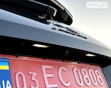 Серый Ягуар Ф-Пейс, объемом двигателя 2 л и пробегом 136 тыс. км за 25500 $, фото 20 на Automoto.ua