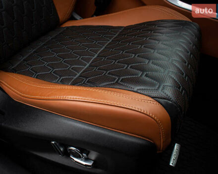 Сірий Ягуар Ф-Пейс, об'ємом двигуна 5 л та пробігом 28 тис. км за 55000 $, фото 80 на Automoto.ua