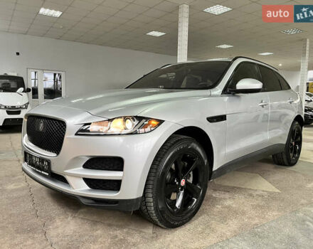 Сірий Ягуар Ф-Пейс, об'ємом двигуна 2 л та пробігом 73 тис. км за 25590 $, фото 1 на Automoto.ua