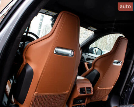 Сірий Ягуар Ф-Пейс, об'ємом двигуна 5 л та пробігом 28 тис. км за 55000 $, фото 85 на Automoto.ua