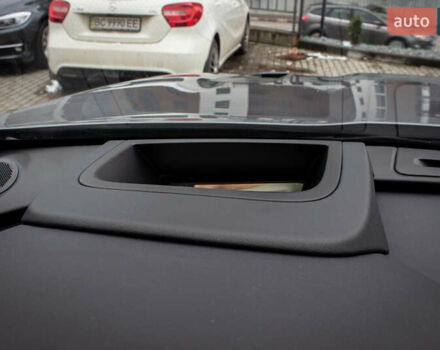 Сірий Ягуар Ф-Пейс, об'ємом двигуна 5 л та пробігом 28 тис. км за 55000 $, фото 62 на Automoto.ua