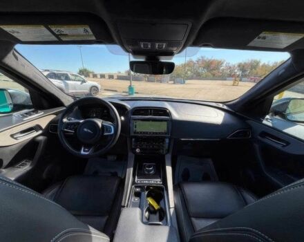 Сірий Ягуар Ф-Пейс, об'ємом двигуна 3 л та пробігом 45 тис. км за 5200 $, фото 7 на Automoto.ua