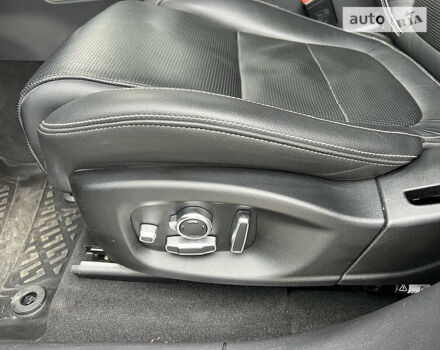 Серый Ягуар Ф-Пейс, объемом двигателя 3 л и пробегом 47 тыс. км за 55500 $, фото 30 на Automoto.ua