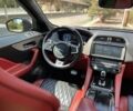Сірий Ягуар Ф-Пейс, об'ємом двигуна 5 л та пробігом 42 тис. км за 9000 $, фото 17 на Automoto.ua