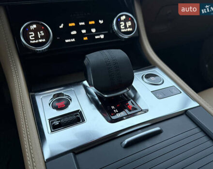 Серый Ягуар Ф-Пейс, объемом двигателя 2 л и пробегом 108 тыс. км за 43900 $, фото 23 на Automoto.ua