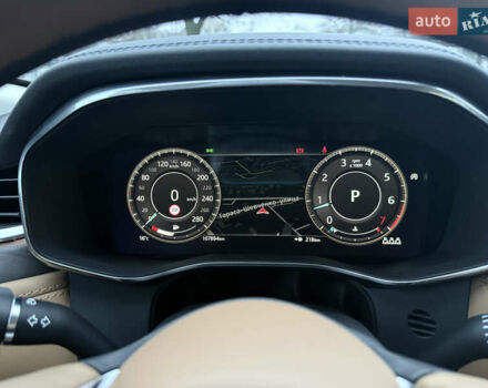 Серый Ягуар Ф-Пейс, объемом двигателя 2 л и пробегом 108 тыс. км за 43900 $, фото 21 на Automoto.ua